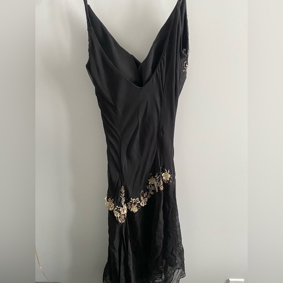 Beautiful Marina Beaded Dress - Picture 3 of 3